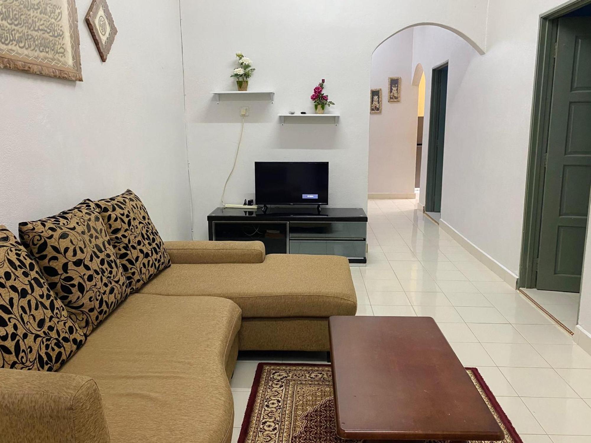 Desa Kemboja Homestay Pantai Cenang  Extérieur photo